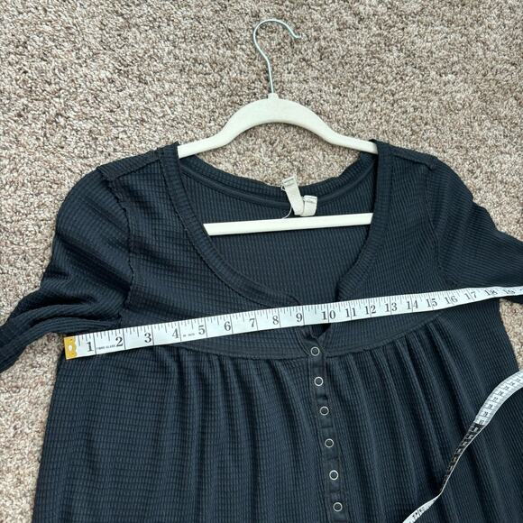 Free People Basic Pullover Henley Top Sz XS Black Essential Boho - Picture 6 of 7